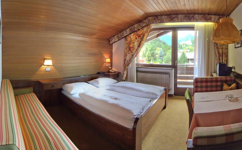 Residence Wiesenhof Campo Tures Kamer foto