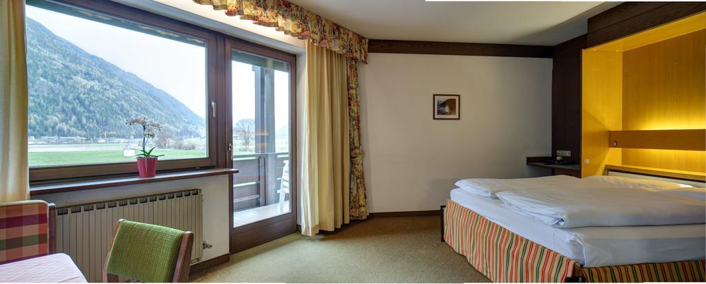 Residence Wiesenhof Campo Tures Kamer foto