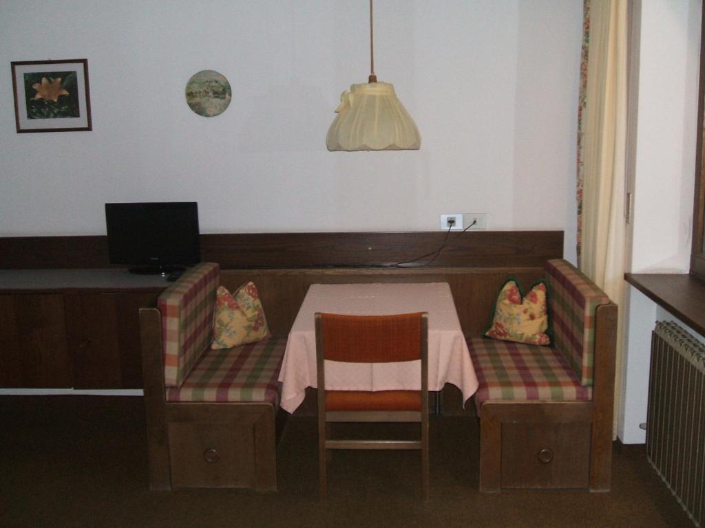 Residence Wiesenhof Campo Tures Kamer foto